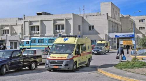 Συναγερμός για 65χρονη στην Πάτρα: Ήπιε νέφτι αντί για νερό – Μπήκε στη ΜΕΘ