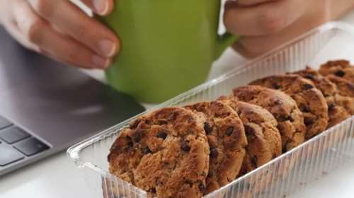 Πώς ένας διατροφολόγος μείωσε τα πολύ επεξεργασμένα τρόφιμα; Δες 3 έξυπνες τακτικές που ακολούθησε