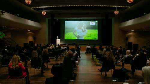 Ήρθε στην ελληνική αγορά η νέα φόρμουλα γάλατος HiPP με METAFOLIN® από την Γερολυμάτος International