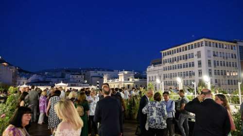 Δωρεάν συναυλίες το καλοκαίρι στην ταράτσα του Δημαρχείου Αθηνών - Πώς διεκδικείτε μία θέση