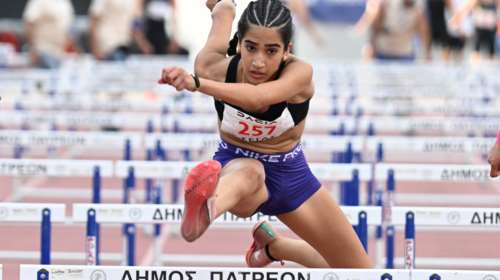 Η κόρη του Κώστα Μπακογιάννη, Δανάη – Θεοδώρα, έκανε πανελλήνιο ρεκόρ Κ18 στα 60 μ. εμπόδια