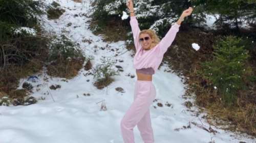 Σάλος για τη Σπυροπούλου - Παπαγεωργίου και Γραμμέλη: &quot;Θράσος να αγνοείς τα καθημερινά 3.000 κρούσματα&quot;