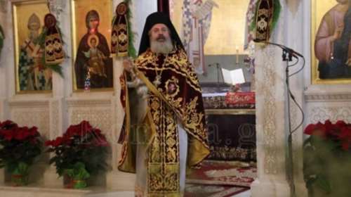 Kαταγγελία ιερέα: Μου επέβαλαν πρόστιμο την ώρα που μοίραζα δέματα στους φτωχούς