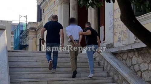 Λαμία: Προφυλακιστέος ο 53χρονος που φέρεται να βίασε τη 19χρονη υπό την απειλή μαχαιριού [Βίντεο]