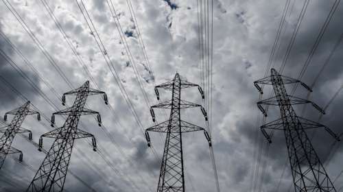 Τρίτη ακριβότερη στην Ευρώπη η ελληνική αγορά ηλεκτρισμού – Ασχημα νέα για τις τιμές ρεύματος τον Σεπτέμβριο