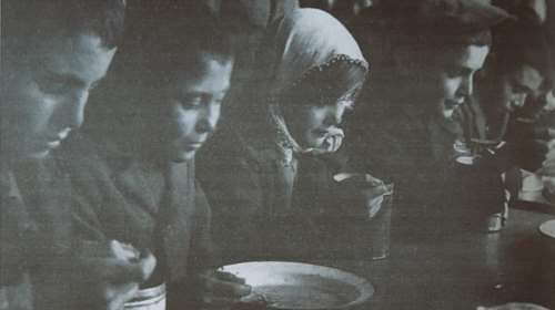 Πόλεμος του ΄40: Πείνα και πλούτος - Μαυραγορίτες και κοράκια πάνω από τη λιπόσαρκη χώρα