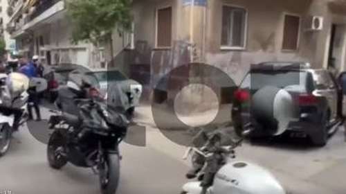 Πανικός στην Κυψέλη: Μεθυσμένος οδηγός εμβόλισε πάνω από δέκα  αυτοκίνητα