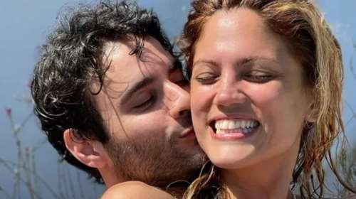 Μαίρη Συνατσάκη: Οι πρώτες δηλώσεις μετά την ανακοίνωση της εγκυμοσύνης της "Ξεπερνάω αυτή την αμηχανία"