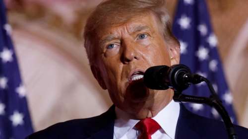 Γκάφα από τον Τραμπ: Μπέρδεψε την πρώην σύζυγό του με τη γυναίκα που τον κατηγορεί για βιασμό