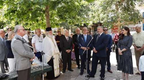 &quot;Μένουμε Βυζάντιο&quot;: Μνημόσυνο για τον Κωνσταντίνο Παλαιολόγο έκανε ο περιφερειάρχης Αττικής Γιώργος Πατούλης