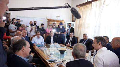 Μητσοτάκης στον Βόλο: &quot;Η ακρίβεια είναι εισαγόμενο πρόβλημα - Θα τo λύσουμε και αυτό&quot;