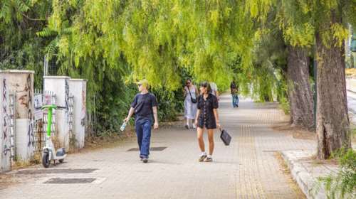 Τι μένει αν ανασυνθέσεις τον Δεκαπενταύγουστο στην Αθήνα;