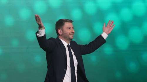 Νίκος Ανδρουλάκης: Γιατί έριξε &quot;πόρτα&quot; με ηχηρό τρόπο σε ΣΥΡΙΖΑ και Νέα Δημοκρατία