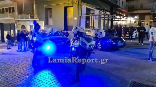 Μαθήτριες πιάστηκαν στα χέρια στο κέντρο της Λαμίας: Εσυραν από τα μαλλιά μία κοπέλα