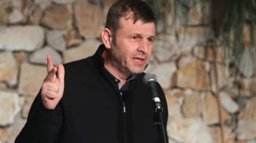 Απόστολος Γκλέτσος: Αν ζω σε δέκα χρόνια, θέλω να έχω μία βάρκα και να ψαρεύω [βίντεο]
