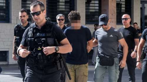 Φωτιά στην Πάτρα: Και δεύτερο πόρισμα της Πυροσβεστικής αποκλείει τον εμπρησμό στο Γηροκομείο - Προφυλακισμένοι οι δύο νεαροί