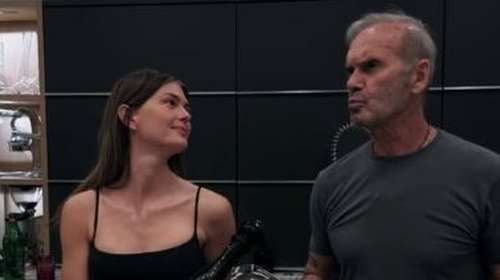 O Πέτρος Κωστόπουλος μοιράζεται στιγμές από την καθημερινότητά του στο Τέξας