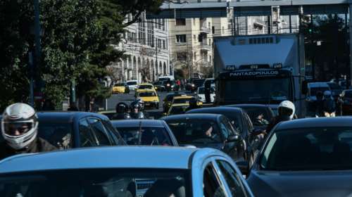 Τροχαίο στην Κηφισίας, στο ύψος του Ψυχικού: Δείτε live την κίνηση στους δρόμους