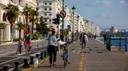 Κορονοϊός: 12.500 τα ενεργά κρούσματα σε όλη τη χώρα, τα μισά στην Κεντρική Μακεδονία