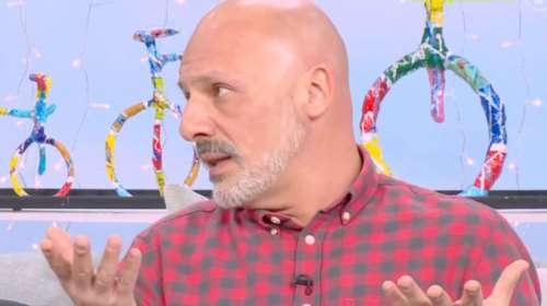 Νίκος Μουτσινάς: &quot;Τέσσερα χρόνια προσπαθούσα να δημιουργήσω μονογονεϊκή οικογένεια, το κράτος δεν βοήθησε&quot; [βίντεο]