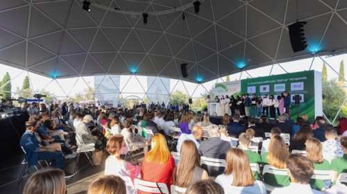 Η 20άδα του JA Greece που διεκδικούν το &quot;χρυσό&quot; εισιτήριο για τον πανευρωπαϊκό τελικό