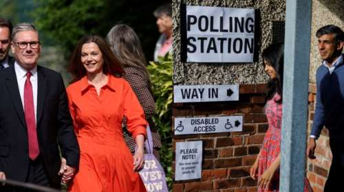 Εκλογές στη Βρετανία: Σαρωτική νίκη των Εργατικών του Στάρμερ δείχνουν τα exit polls έναντι των Συντηρητικών του Σούνακ