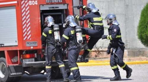 Θεσσαλονίκη: Σε εξέλιξη φωτιά στο Τρίλοφο - Εκκενώθηκε ξενοδοχείο - Διάσπαρτες κατοικίες στην περιοχή - Διεκόπη η κυκλοφορία