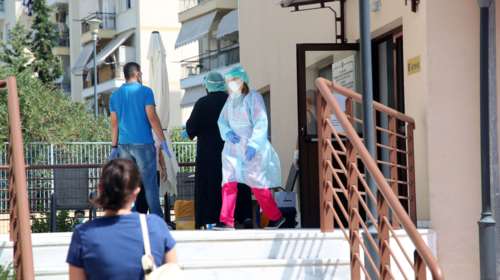 Κορονοϊός - Θεσσαλονίκη: Πώς σχετίζονται οπαδοί ΠΑΟΚ και φοιτητές με την εκρηκτική αύξηση κρουσμάτων