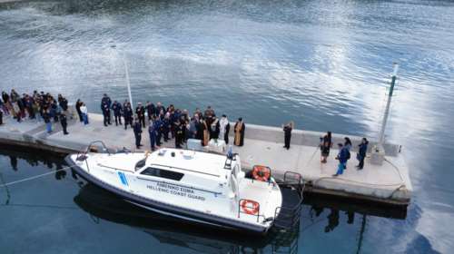 Ο Άη Στράτης απέκτησε πλωτό ασθενοφόρο για να σώζει ζωές