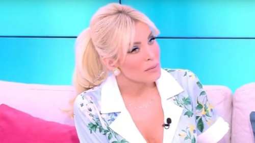 Κατερίνα Καινούργιου: &quot;Σε σκέφτομαι πολύ αυτές τις ημέρες - Θεωρώ ότι σου γίνεται μία άδικη επίθεση&quot;