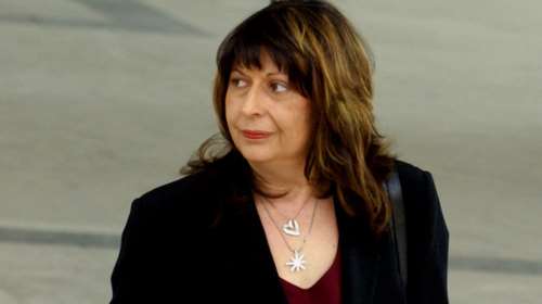 Εκδόθηκε στην Ελλάδα η φυγόδικη από το 2005 πρώην δικαστής Αντωνία Ηλία - Πρωταγωνίστρια του παραδικαστικού κυκλώματος