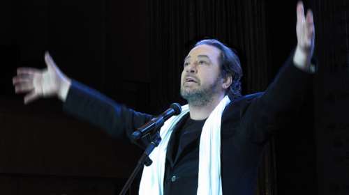 Το συγκινητικό αντίο του Γιάννη Πάριου στον Βασίλη Καρρά και η αποκάλυψη για την Δέσποινα Βανδή