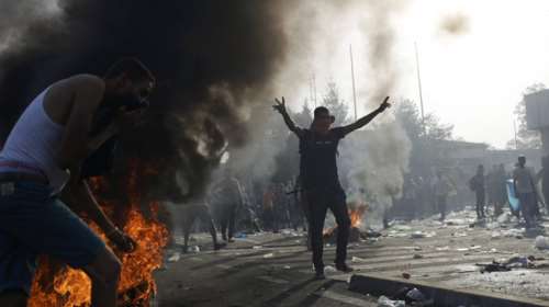 Πολεμικό κλίμα στα σύνορα Ουγγαρίας - Σερβίας για τους πρόσφυγες