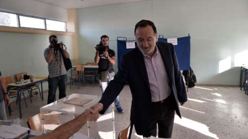 Λαφαζάνης: Προτεραιότητα στη νεολαία της χώρας μας