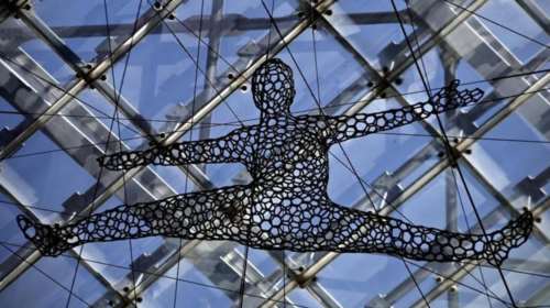 Μαγικό: Αύξηση φορολογικών εσόδων με ύφεση - ανεργία
