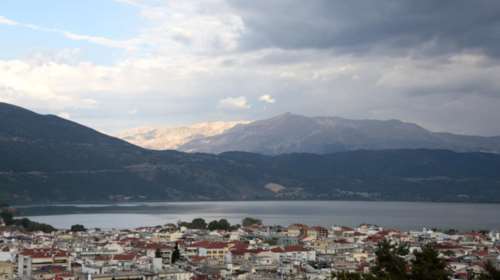 Συννεφιά με τοπικές βροχές και θερμοκρασία στους 26 βαθμούς
