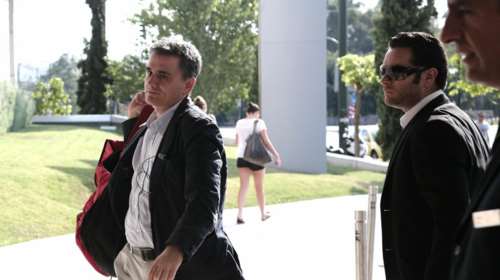 Πλειστηριασμούς πάνω από 120.000€ ζητά το Κουαρτέτο