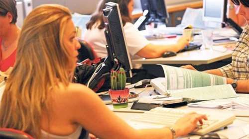 Η καταιγίδα των φόρων απειλεί να... γκρεμίσει το Taxis