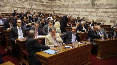 ΝΔ: Ποιον αρχηγό ψηφίζουν οι βουλευτές και οι &quot;βαρόνοι&quot;