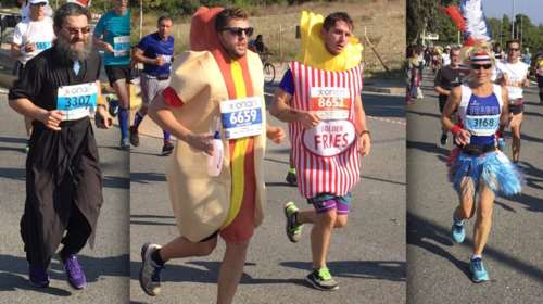 Τα τρελά του Μαραθωνίου: Ο παπάς, το χοτ ντογκ & η χορεύτρια του καμπαρέ