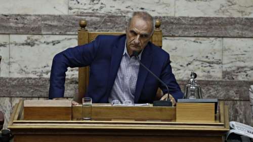 Βαρεμένος για Πανούση: Επισκιάζει τον Τζέιμς Μποντ