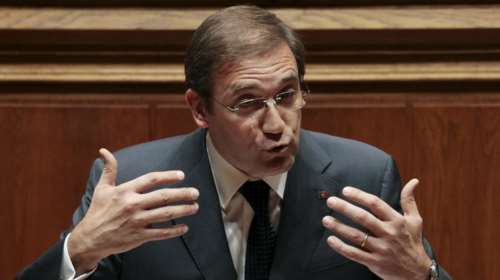 Επεσε η κεντροδεξιά κυβέρνηση μειοψηφίας του Κοέλιο στην Πορτογαλία