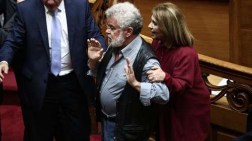 Βουλευτής ΣΥΡΙΖΑ για Πανούση: «Δεν πας ν' αυτοκτονήσεις»