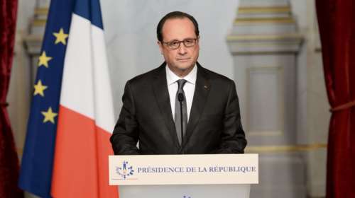 Ο Ολάντ συγκαλεί κοινή συνεδρίαση Βουλής και Γερουσίας, την τρίτη ιστορικά