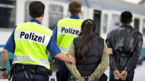 Συλλήψεις τριών υπόπτων για τρομοκρατία στο Άαχεν