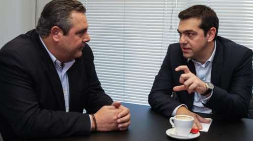 Κυβερνητική υποχώρηση: στο μισό ο φόρος στο κρασί