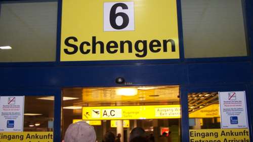 Bαλς: Η Σένγκεν μπορεί να τεθεί υπό αμφισβήτηση