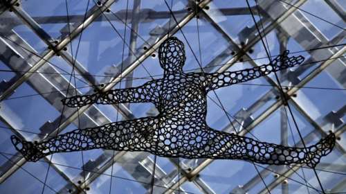 Σε 40 μέρες 9 δισ. στη χώρα του «φορομαζοχισμού». Τι φόρους θα πληρώσουμε