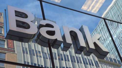 Δέκα τράπεζες των ΗΠΑ κατηγορούνται για συνωμοσία στην αγορά επιτοκίων