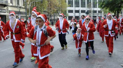 Σήμερα το «2ο Athens Santa Run», κλειστό το κέντρο της Αθήνας